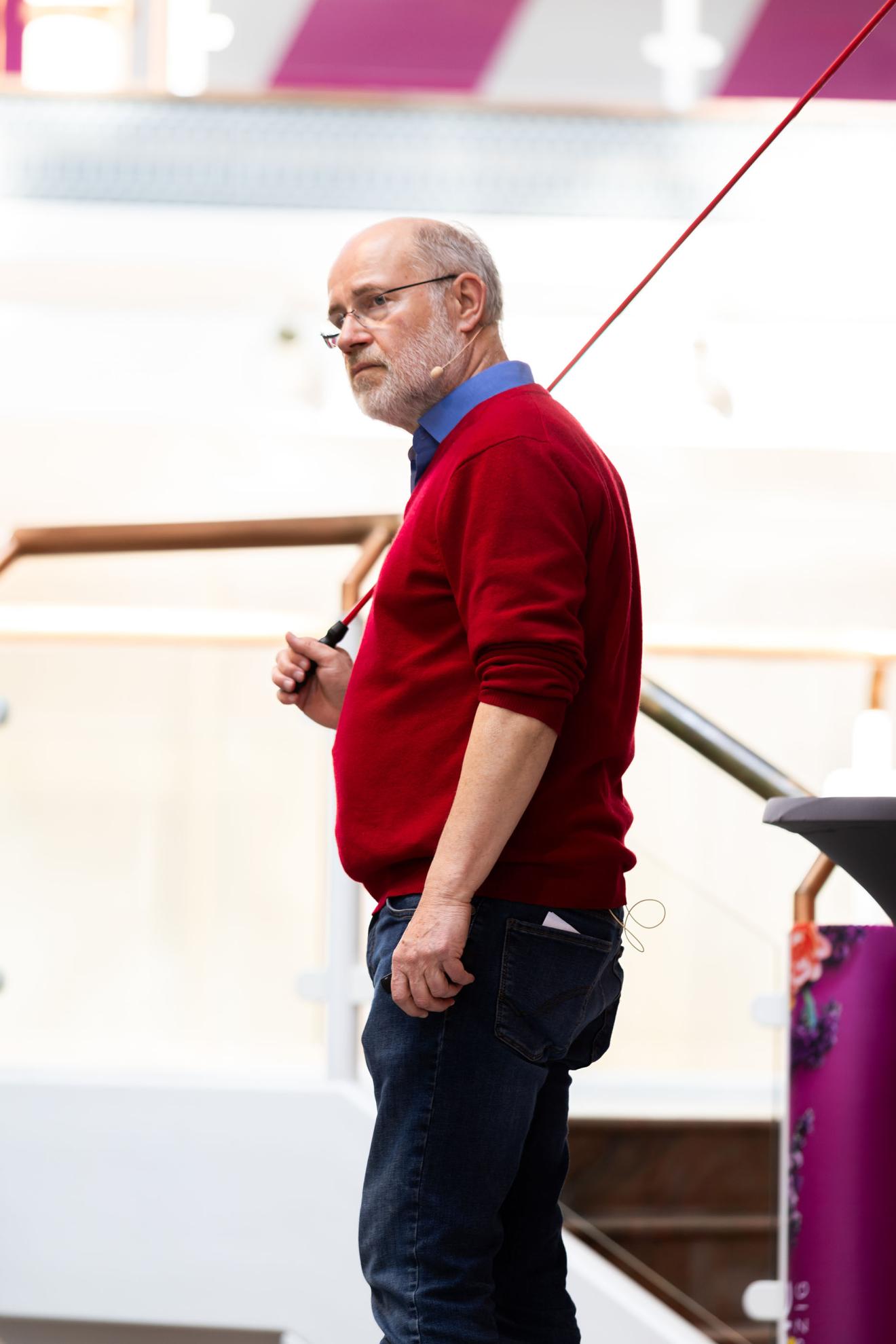 Prof. Dr. Harald Lesch live in Schkeuditz © globana & Planetarium Schkeuditz